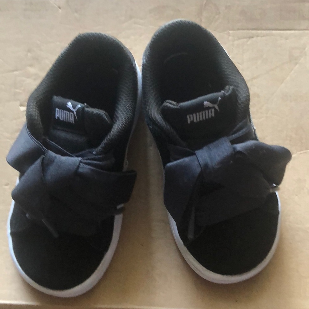 Puma - Picture 3 of 6
